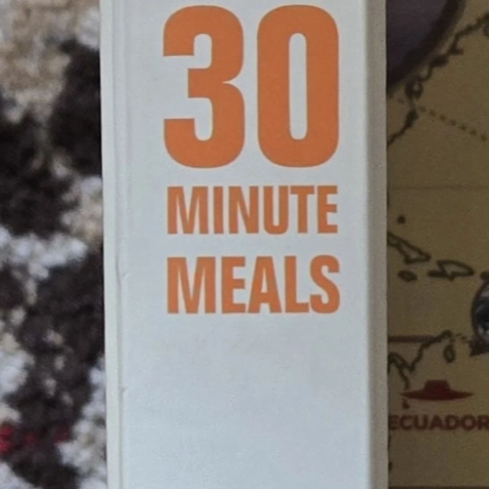 30 Minute Meals (2006) Rachael Ray Classic Cookbook 1st Ed. Hardcover Cookbook